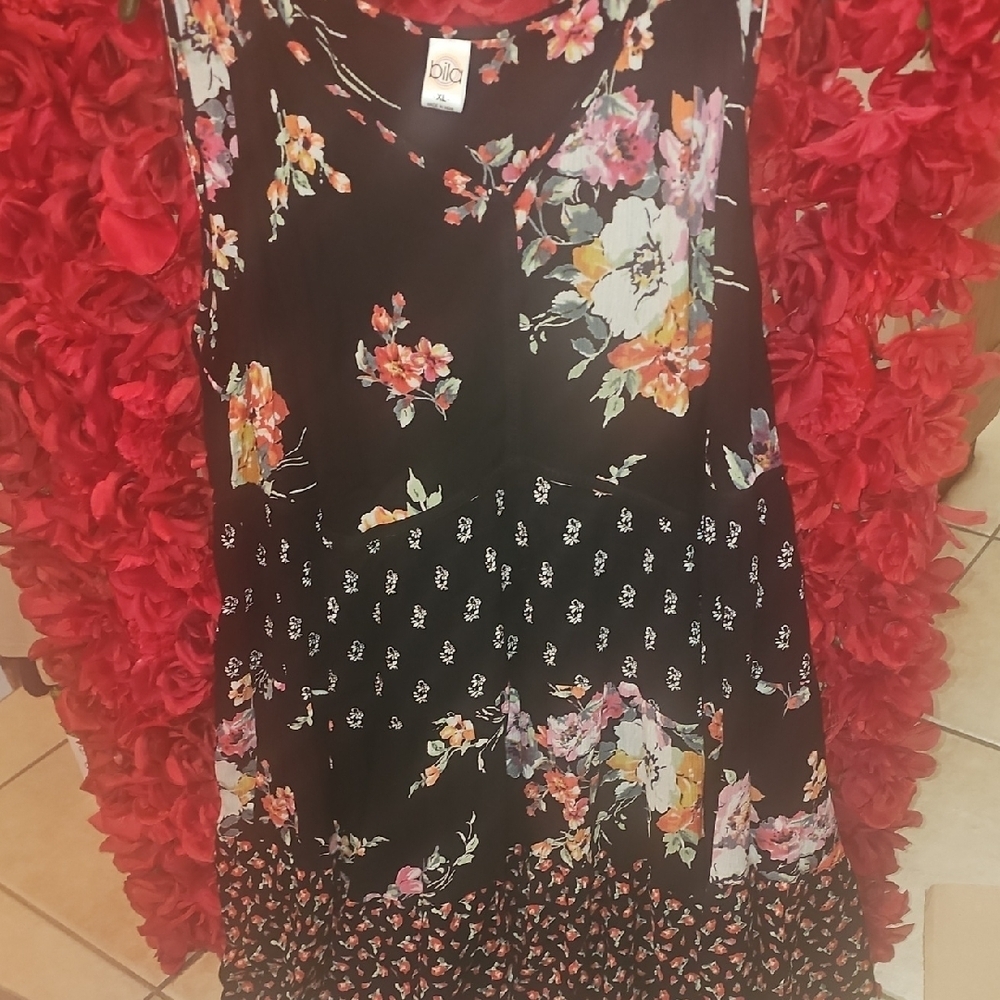 Bila NWOT Multicolor Floral Flowy Sleeveless Dress Size Xlarge